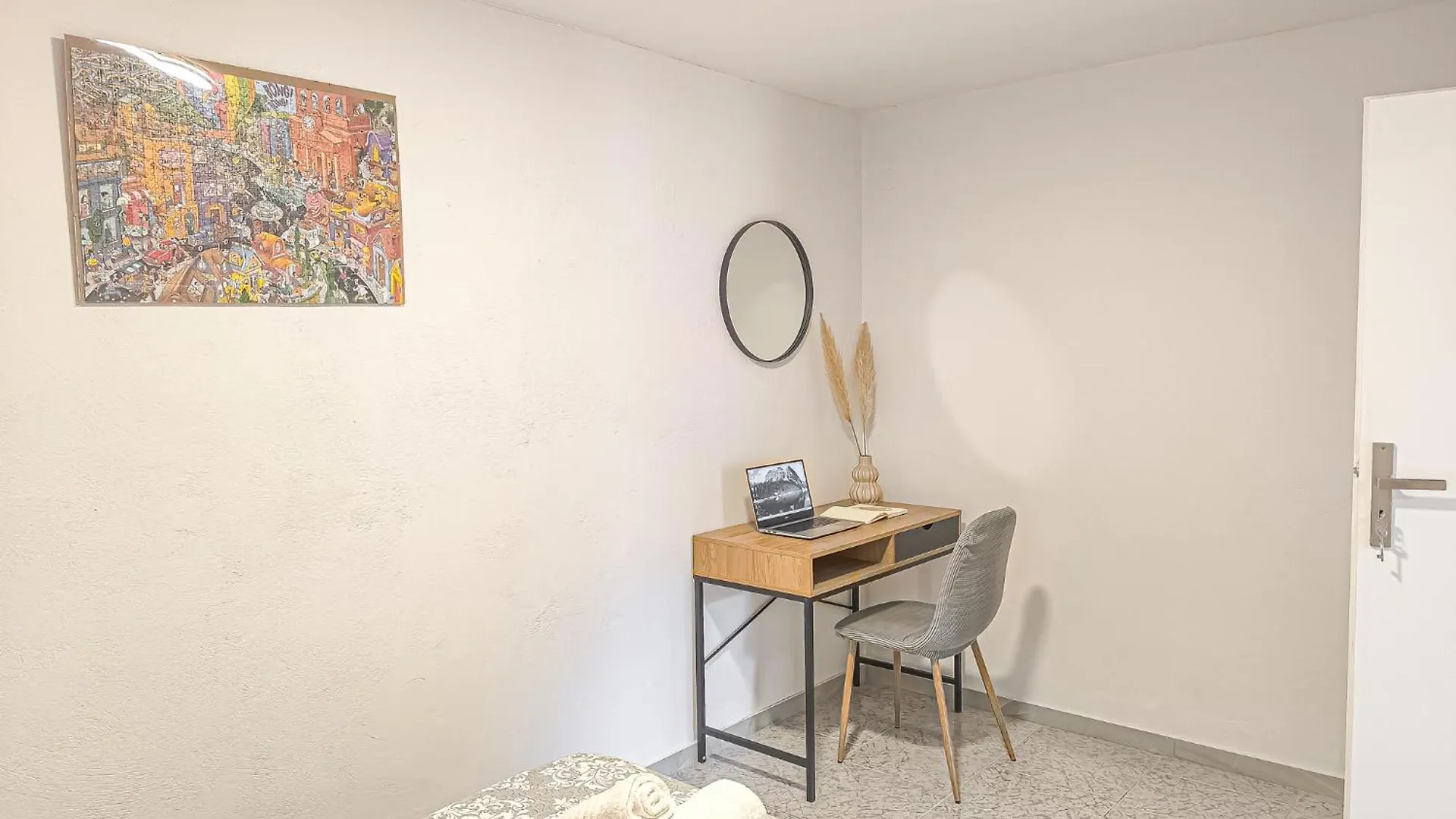 Comfy Flat With Large Terrace, Fiber Internet And Private Parking Apartment Chania